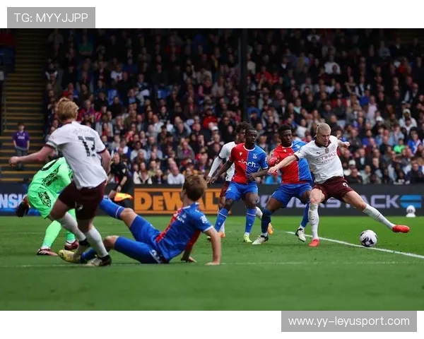 哈兰德横扫门前，曼城轻松再取三分